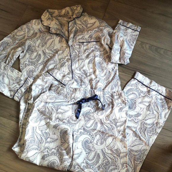 Nordstrom Other - Nordstrom Blue Paisley Pajama Set